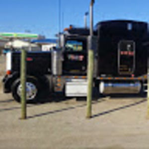 Meet your Posher, Curtis